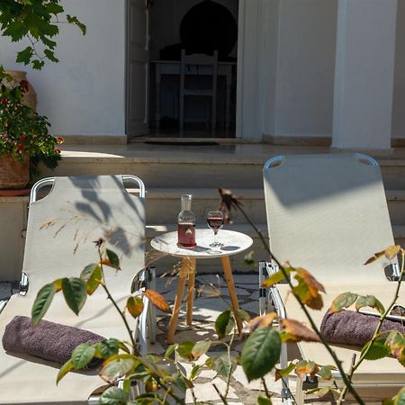 New! Paxoswhite Sea View Apartments & Studios! Gaios Buitenkant foto