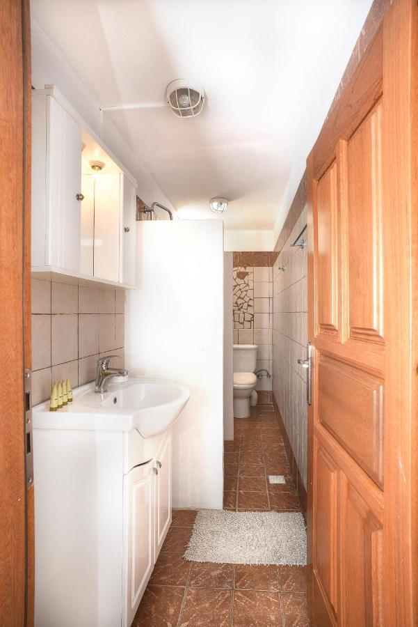 New! Paxoswhite Sea View Apartments & Studios! Gaios Buitenkant foto