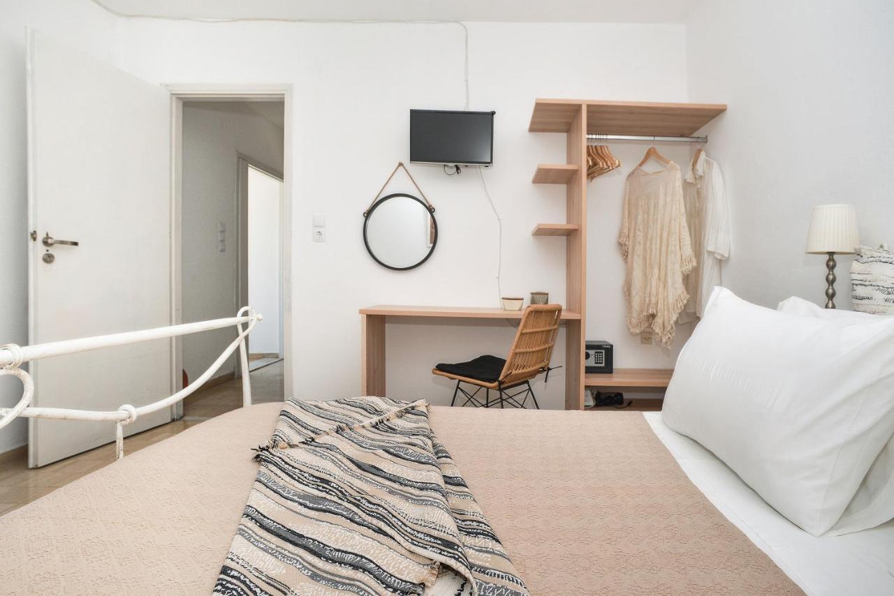 New! Paxoswhite Sea View Apartments & Studios! Gaios Buitenkant foto