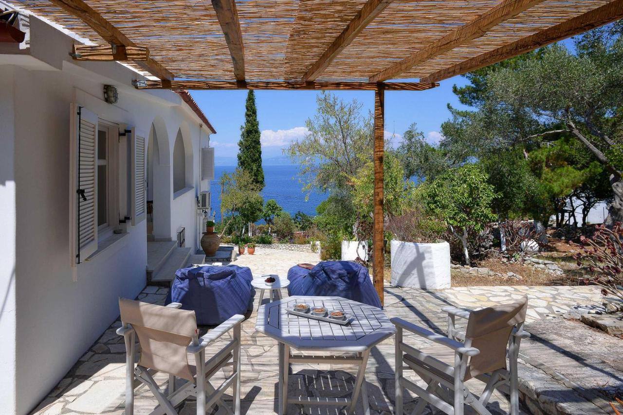New! Paxoswhite Sea View Apartments & Studios! Gaios Buitenkant foto