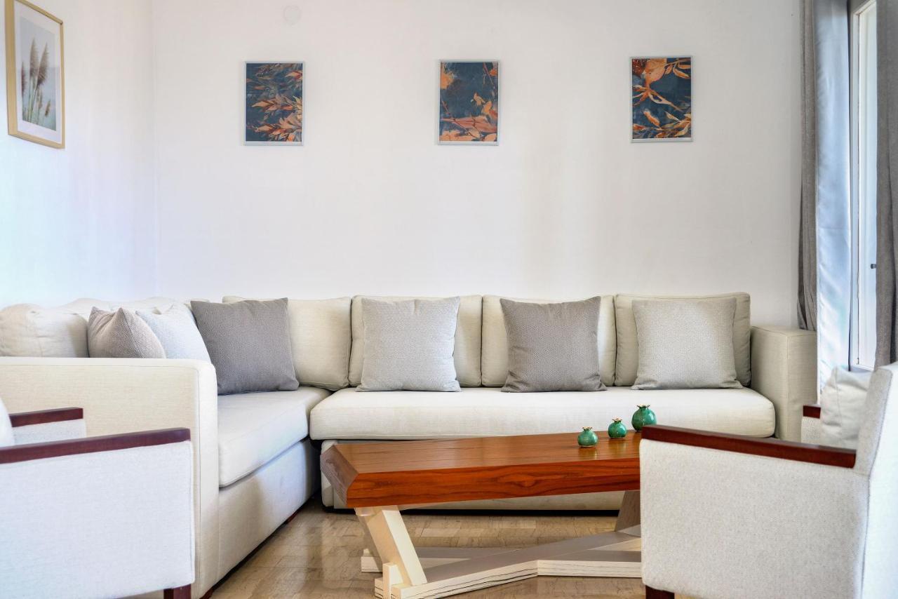 New! Paxoswhite Sea View Apartments & Studios! Gaios Buitenkant foto